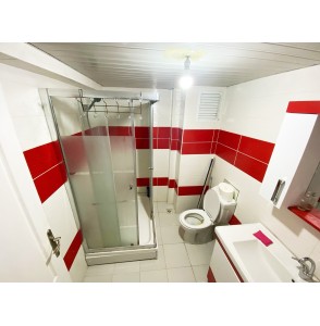 YAYLA'DA ASANSÖRLÜ 4+1 GENİŞ SATILIK DAİRE