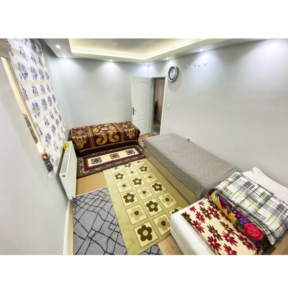 YAYLA'DA ASANSÖRLÜ 4+1 GENİŞ SATILIK DAİRE