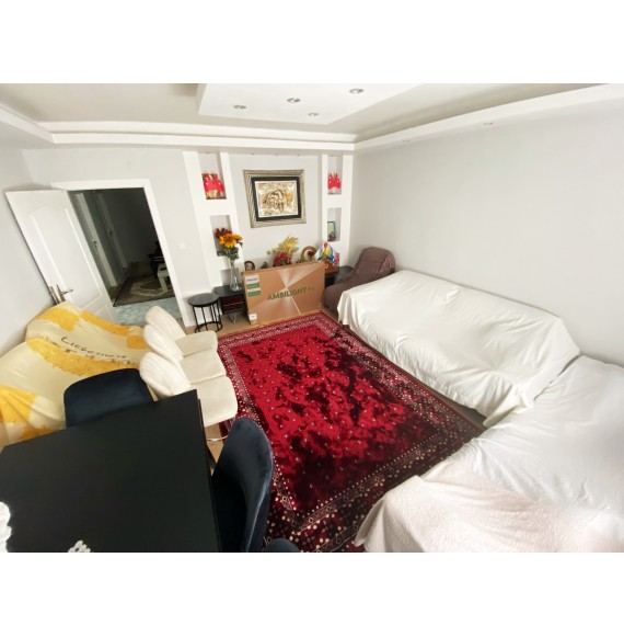 YAYLA'DA ASANSÖRLÜ 4+1 GENİŞ SATILIK DAİRE