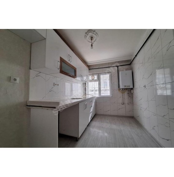 SANATORYUM HASTANE YAKINI 3+1 GENİŞ YAPILI DAİRE