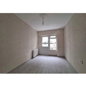 SANATORYUM HASTANE YAKINI 3+1 GENİŞ YAPILI DAİRE