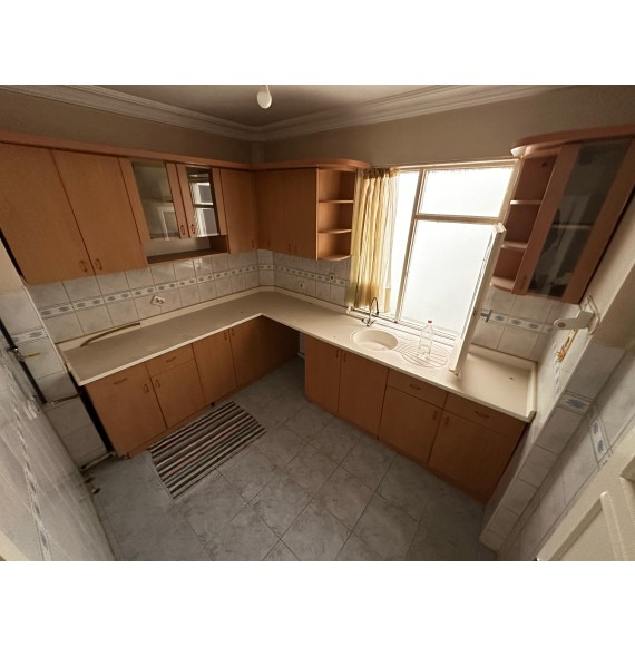 İNCİRLİDE EN ÜST KAT 3+1 GENİŞ MASRAFSIZ DAİRE