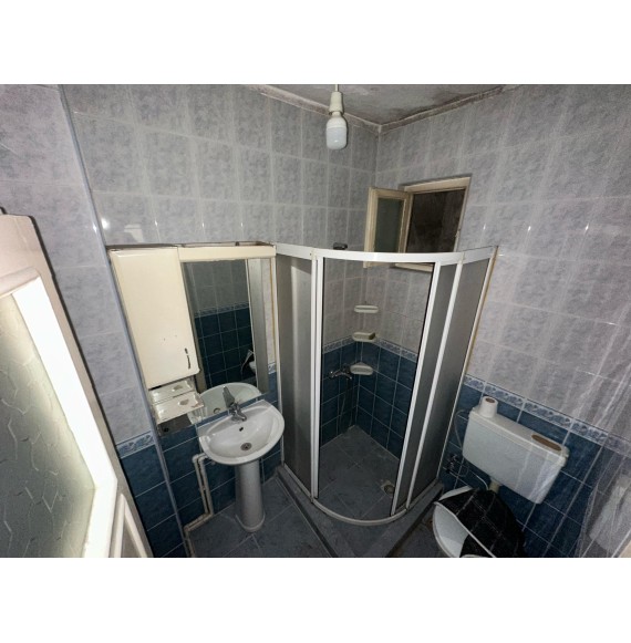 İNCİRLİDE EN ÜST KAT 3+1 GENİŞ MASRAFSIZ DAİRE