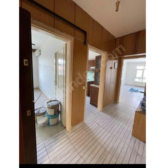 19MAYIS'TA MASRAFSIZ GENİŞ 3+1 ÜST KAT DAİRE