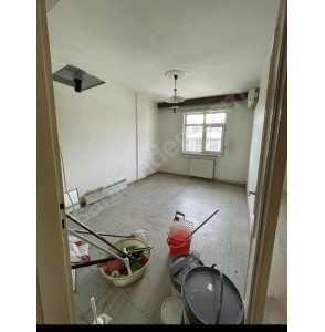 19MAYIS'TA MASRAFSIZ GENİŞ 3+1 ÜST KAT DAİRE