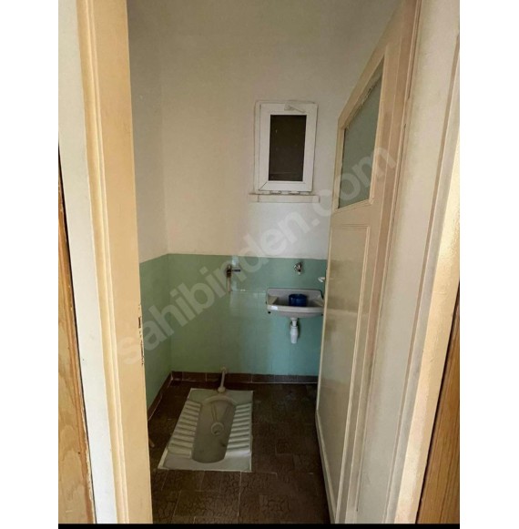 19MAYIS'TA MASRAFSIZ GENİŞ 3+1 ÜST KAT DAİRE