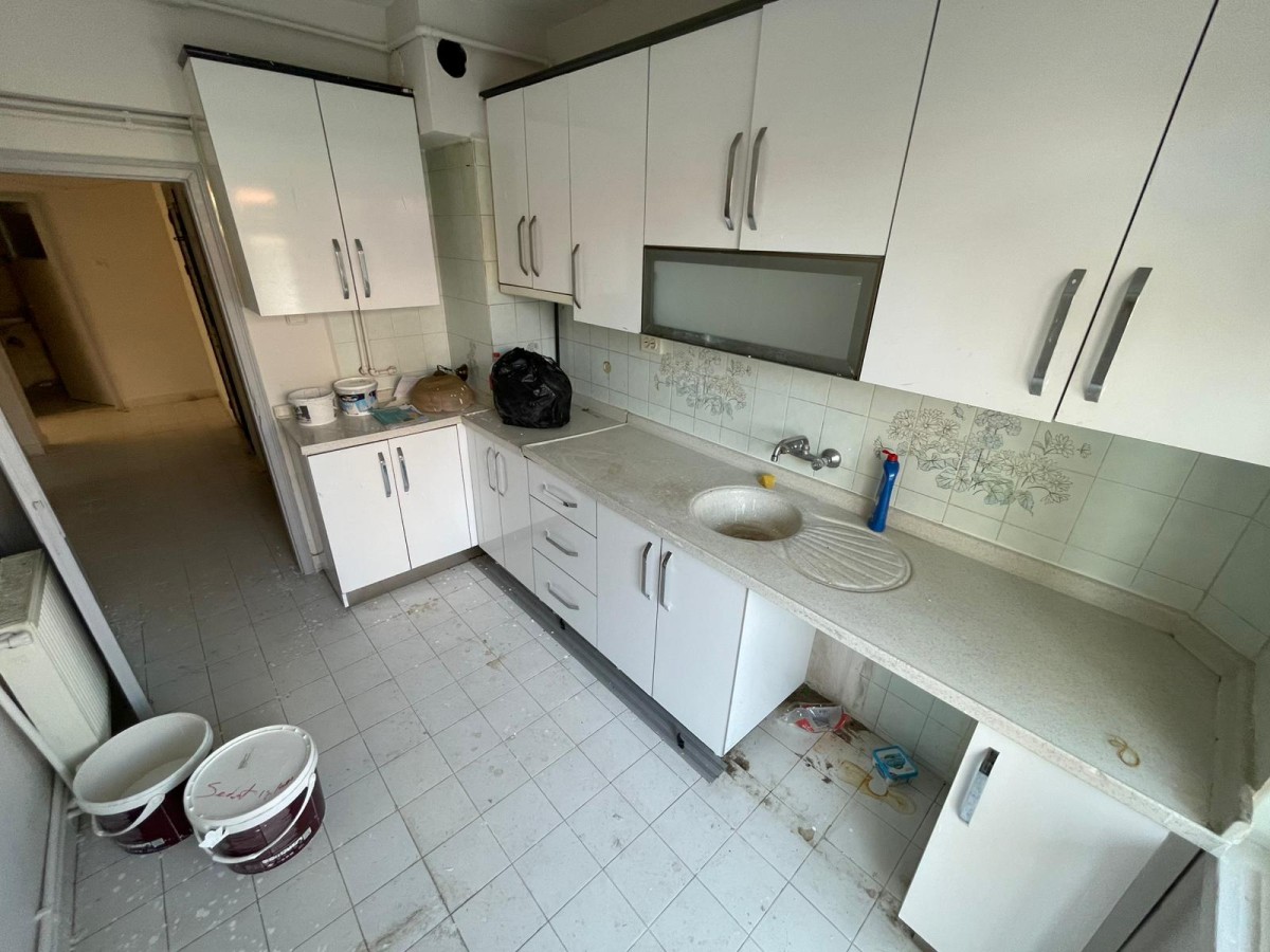 AYVALI'DA 3+1 GENİŞ ÇİFT...