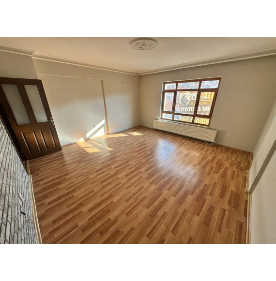 İNCİRLİ'DE ÇİFT BALKONLU MASRAFSIZ 3+1 GENİŞ DAİRE