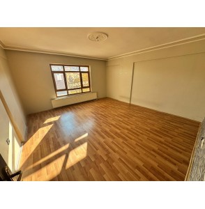 İNCİRLİ'DE ÇİFT BALKONLU MASRAFSIZ 3+1 GENİŞ DAİRE