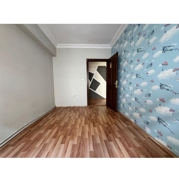 İNCİRLİ'DE ÇİFT BALKONLU MASRAFSIZ 3+1 GENİŞ DAİRE