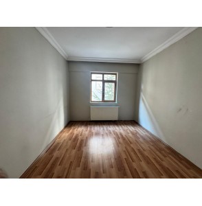 İNCİRLİ'DE ÇİFT BALKONLU MASRAFSIZ 3+1 GENİŞ DAİRE