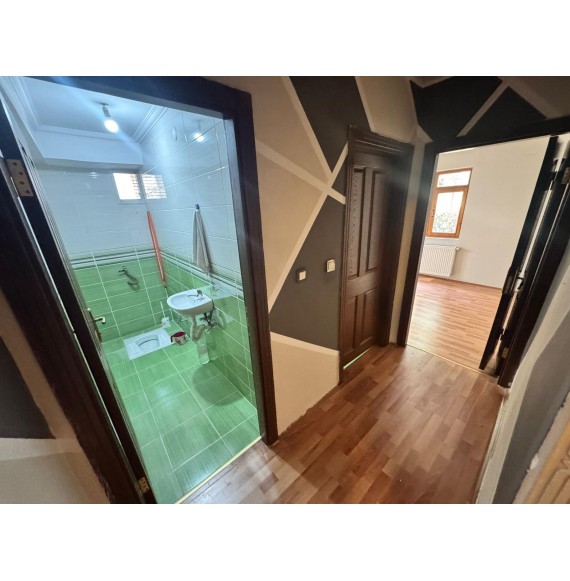 İNCİRLİ'DE ÇİFT BALKONLU MASRAFSIZ 3+1 GENİŞ DAİRE