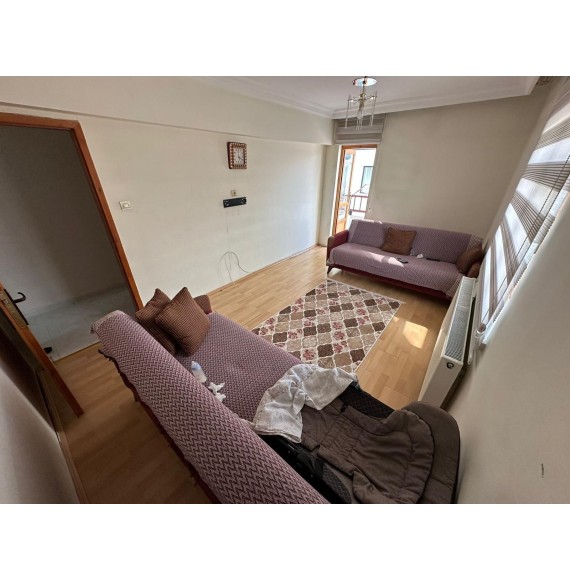 ESERTEPE CADDE ÜZERİNDE 3+1 MASRAFSIZ GENİŞ DAİRE