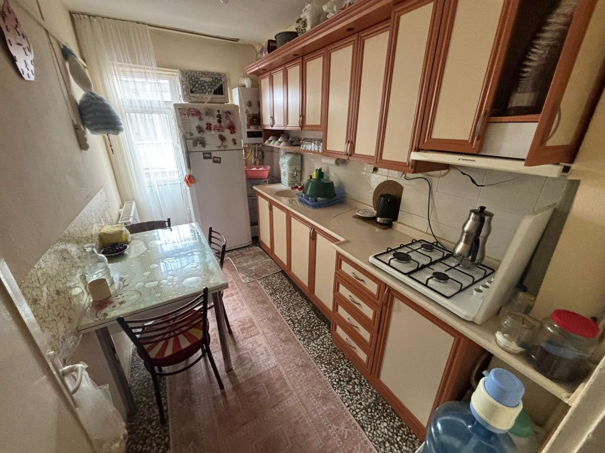 ETLİKTE MASRAFSIZ 3+1 GENİŞ...