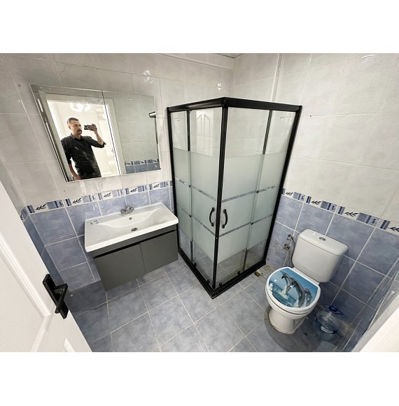 YAYLA'DA ASANSÖRLÜ GENİŞ 3+1 ARA KATTA SATILIK DAİRE