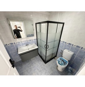 YAYLA'DA ASANSÖRLÜ GENİŞ 3+1 ARA KATTA SATILIK DAİRE