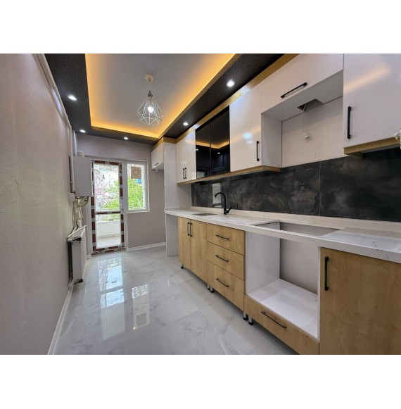 İNCİRLİ'DE CADDE YAKINI 3+1 FULL YAPILI SATILIK DAİRE