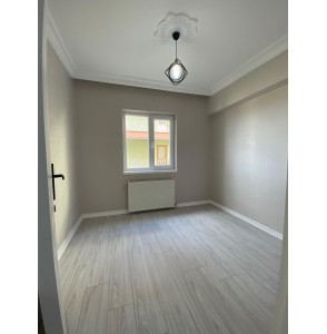 BADEMLİK'TE FUL YAPILI 3+1 GENİŞ DAİRE