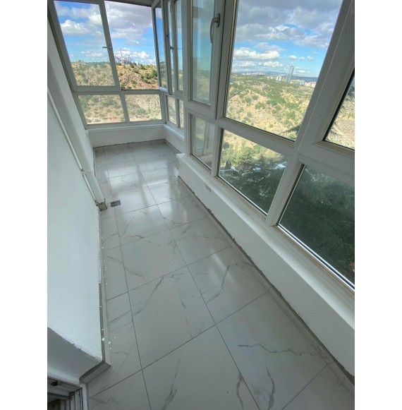 BADEMLİK'TE FUL YAPILI 3+1 GENİŞ DAİRE