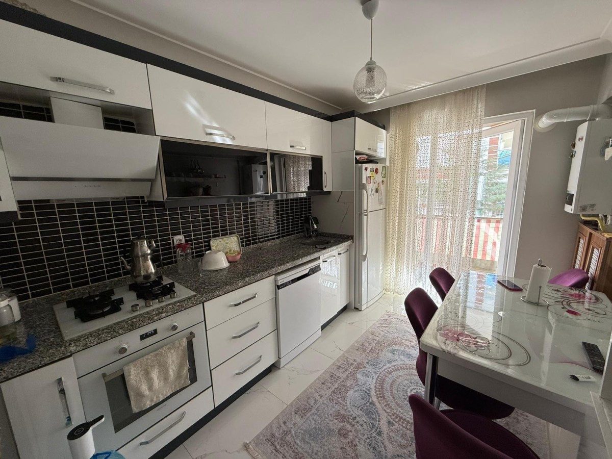 KANUNİ'DE 3+1 2. KATTA...