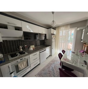 KANUNİ'DE 3+1 2. KATTA MASRAFSIZ GENİŞ DAİRE