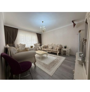 KANUNİ'DE 3+1 2. KATTA MASRAFSIZ GENİŞ DAİRE