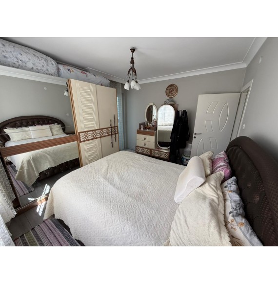 KANUNİ'DE 3+1 2. KATTA MASRAFSIZ GENİŞ DAİRE