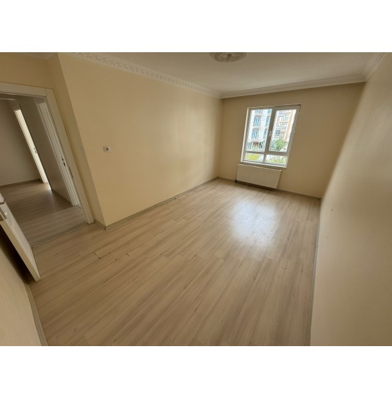 ATAPARK CADDE YAKINI 3+1 GENİŞ YUAPILI MASRAFSIZ DAİRE