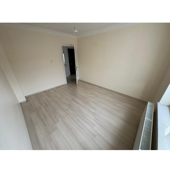 ATAPARK CADDE YAKINI 3+1 GENİŞ YUAPILI MASRAFSIZ DAİRE