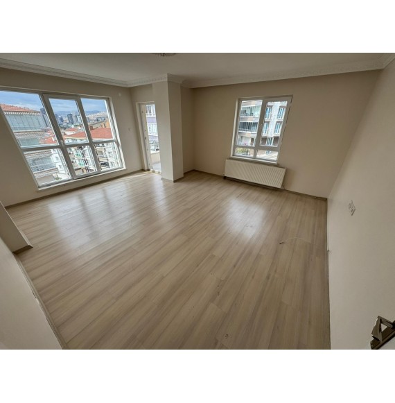 ATAPARK CADDE YAKINI 3+1 GENİŞ YUAPILI MASRAFSIZ DAİRE