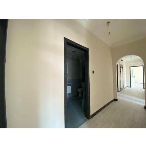 YAYLA'DA 3+1 GENİŞ MASRAFSIZ YAPILI SATILIK DAİRE