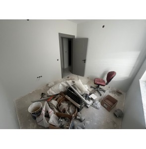 AYVALI CADDE ÜZERİ SIFIR BİNADA 2+1 DAİRE