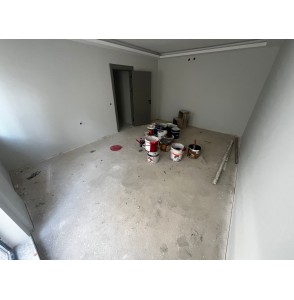 AYVALI CADDE ÜZERİ SIFIR BİNADA 2+1 DAİRE