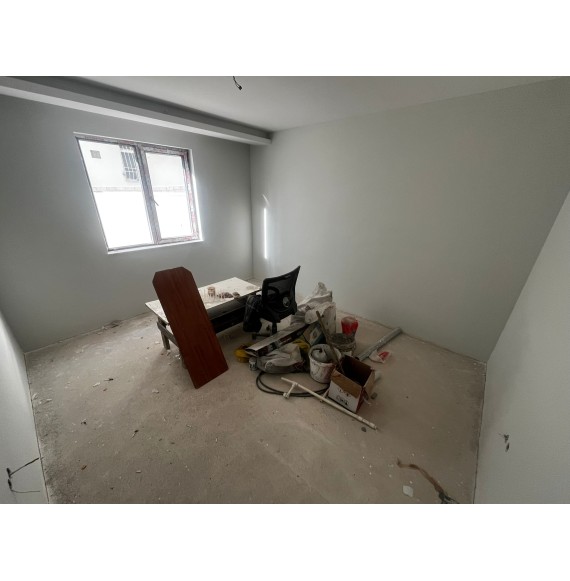 AYVALI CADDE ÜZERİ SIFIR BİNADA 2+1 DAİRE