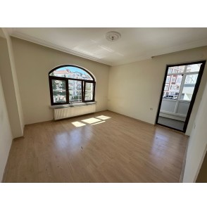 19 MAYIS CADDESİ YAKINI 3+1 GENİŞ MASRAFSIZ YAPILI DAİRE