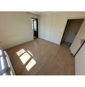 19 MAYIS CADDESİ YAKINI 3+1 GENİŞ MASRAFSIZ YAPILI DAİRE