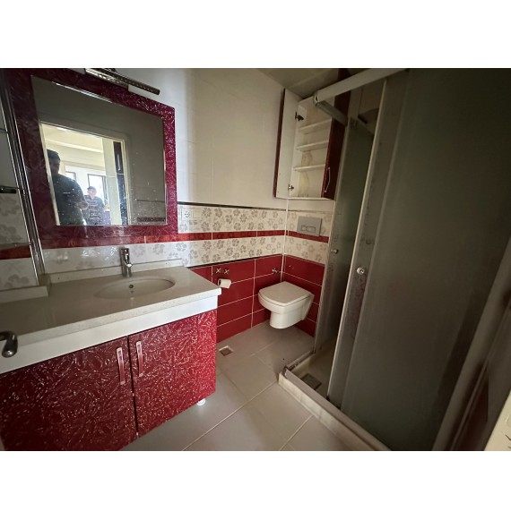 19 MAYIS CADDESİ YAKINI 3+1 GENİŞ MASRAFSIZ YAPILI DAİRE