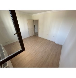 19 MAYIS CADDESİ YAKINI 3+1 GENİŞ MASRAFSIZ YAPILI DAİRE