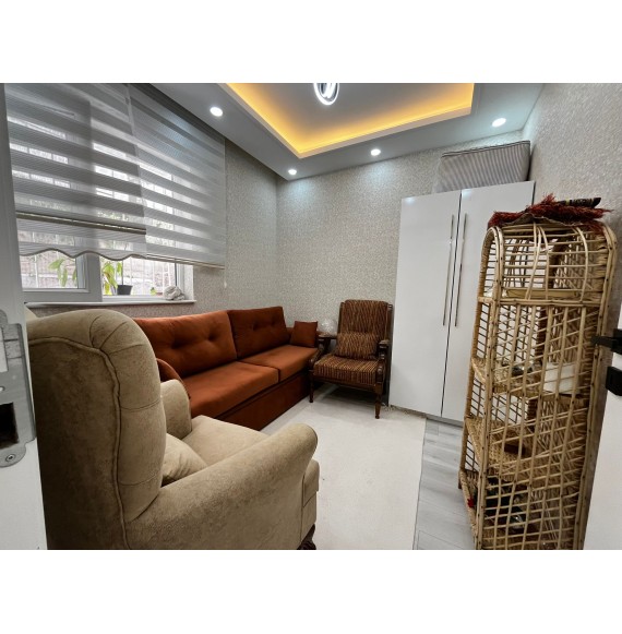 GİRESUN CADDESİ YAKININDA 3+1 GENİŞ FULL YAPILI DAİRE