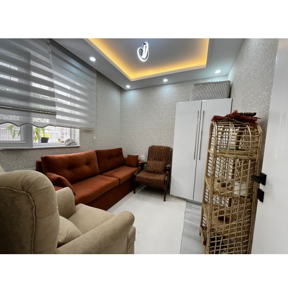 GİRESUN CADDESİ YAKININDA 3+1 GENİŞ FULL YAPILI DAİRE