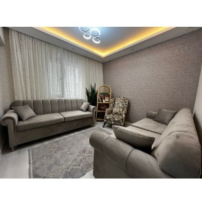 GİRESUN CADDESİ YAKININDA 3+1 GENİŞ FULL YAPILI DAİRE
