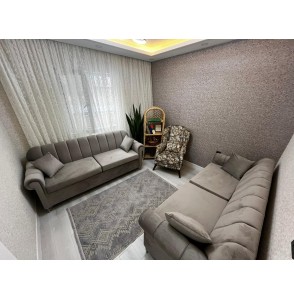 GİRESUN CADDESİ YAKININDA 3+1 GENİŞ FULL YAPILI DAİRE