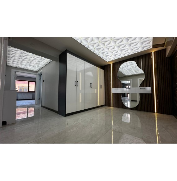 UUUFUKTEPE PAZAR YERİ YAKINI 3+1 KATTA FULL YAPILI DAİRE