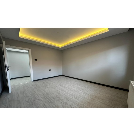 UUUFUKTEPE PAZAR YERİ YAKINI 3+1 KATTA FULL YAPILI DAİRE