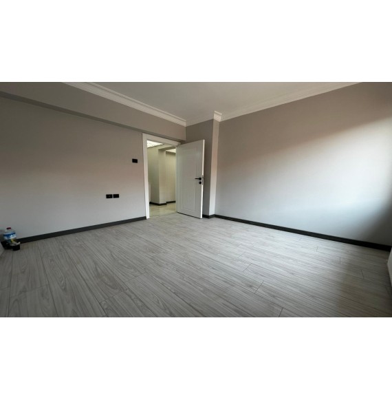 UUUFUKTEPE PAZAR YERİ YAKINI 3+1 KATTA FULL YAPILI DAİRE