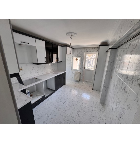 ESERTEPE'DE ÇİFT BALKONLU 3+1 YAPILI MASRAFSIZ GENİŞ DAİRE