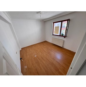 ESERTEPE'DE ÇİFT BALKONLU 3+1 YAPILI MASRAFSIZ GENİŞ DAİRE