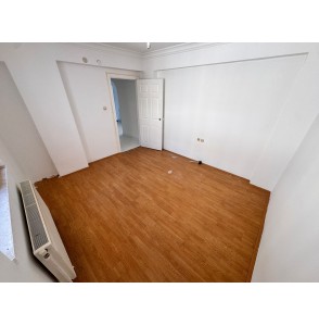 ESERTEPE'DE ÇİFT BALKONLU 3+1 YAPILI MASRAFSIZ GENİŞ DAİRE