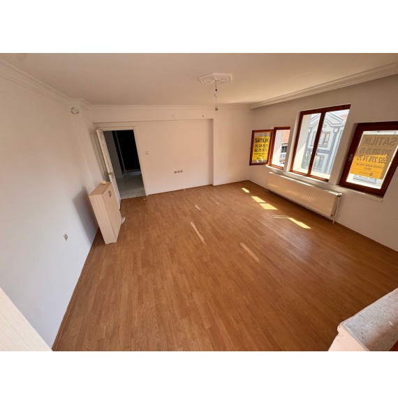 ESERTEPE'DE ÇİFT BALKONLU 3+1 YAPILI MASRAFSIZ GENİŞ DAİRE