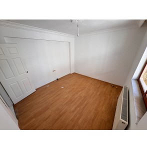 ESERTEPE'DE ÇİFT BALKONLU 3+1 YAPILI MASRAFSIZ GENİŞ DAİRE